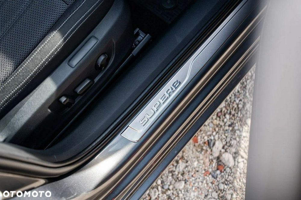 Skoda Superb 2.0 TSI 4x4 Style DSG - 30