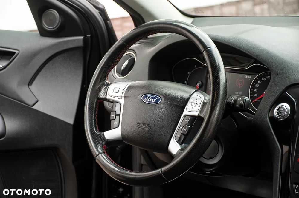 Ford Mondeo 2.0 TDCi Titanium S - 24