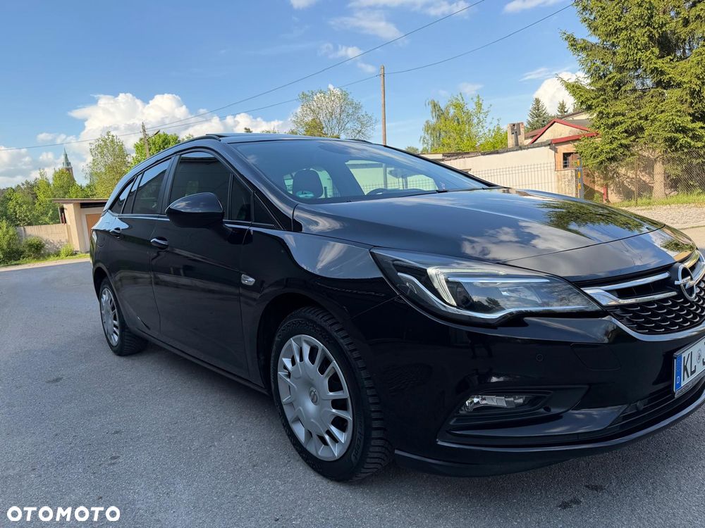 Opel Astra 1.6 CDTI Sport - 4