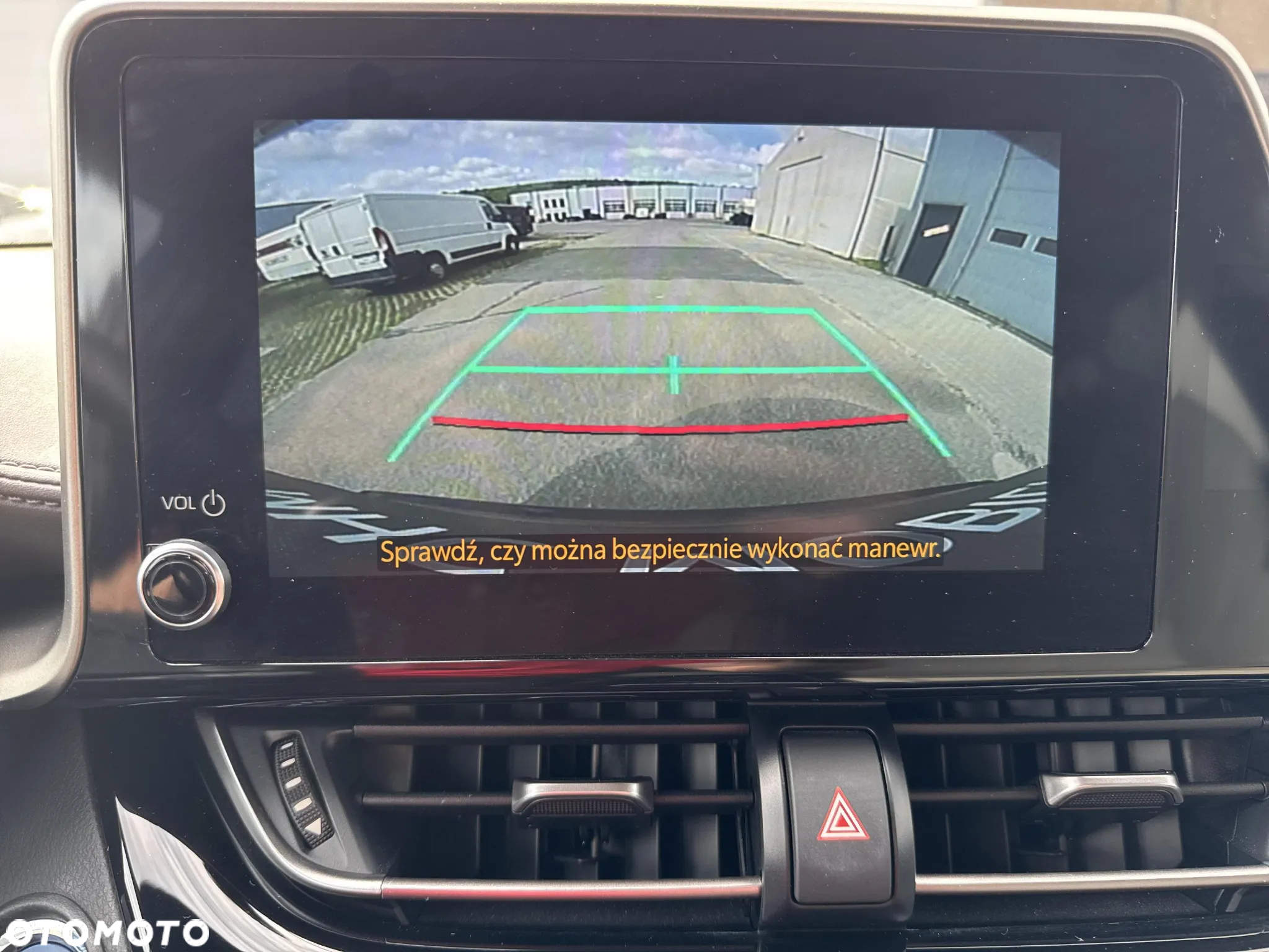 Toyota C-HR 1.8 Hybrid Executive - 22