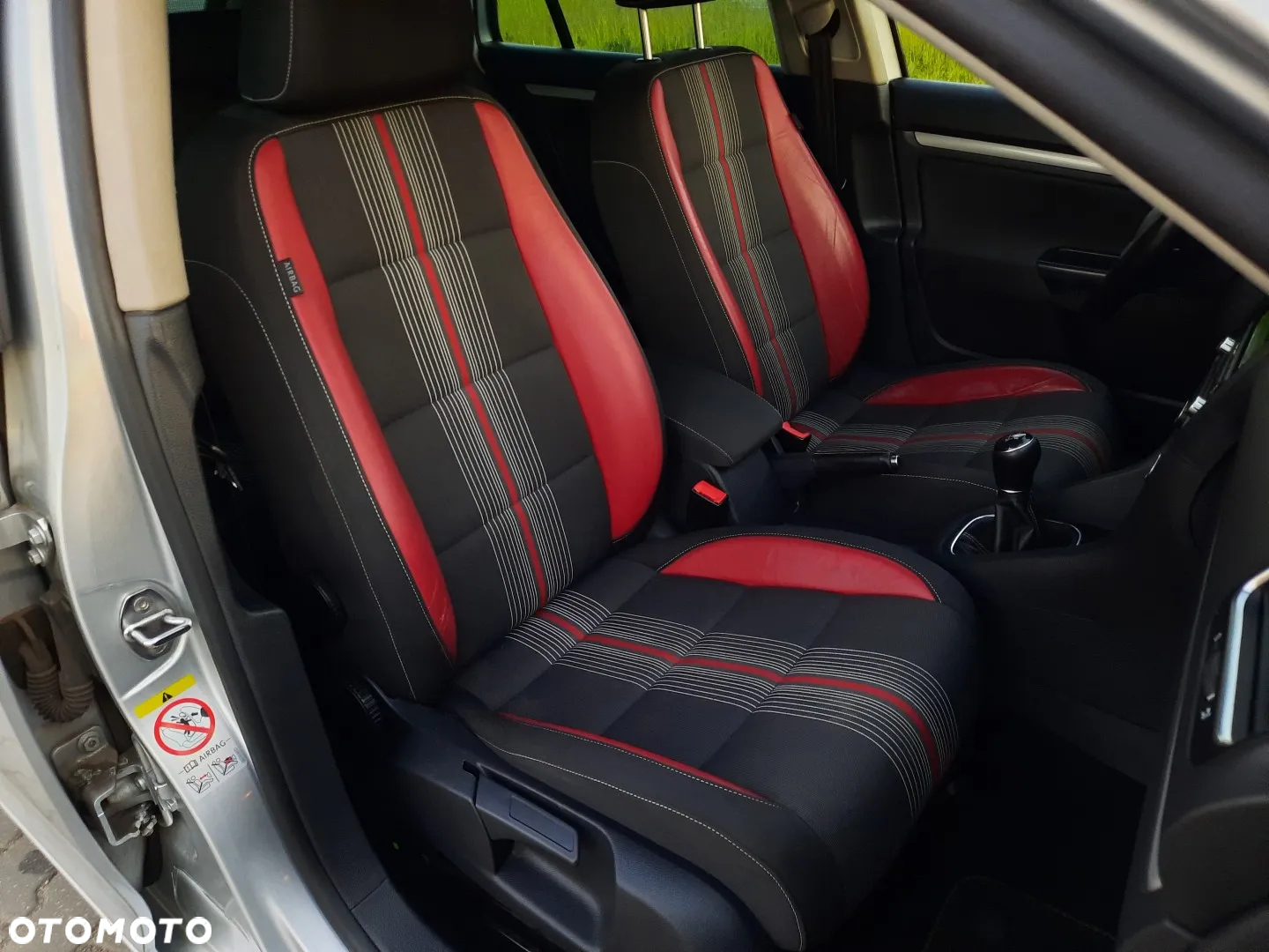 Volkswagen Golf Variant 1.6 TDI DPF MATCH - 24