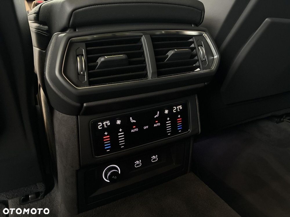 Lamborghini Urus - 27