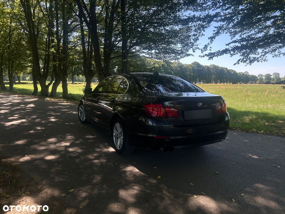 BMW Seria 5 520d - 5