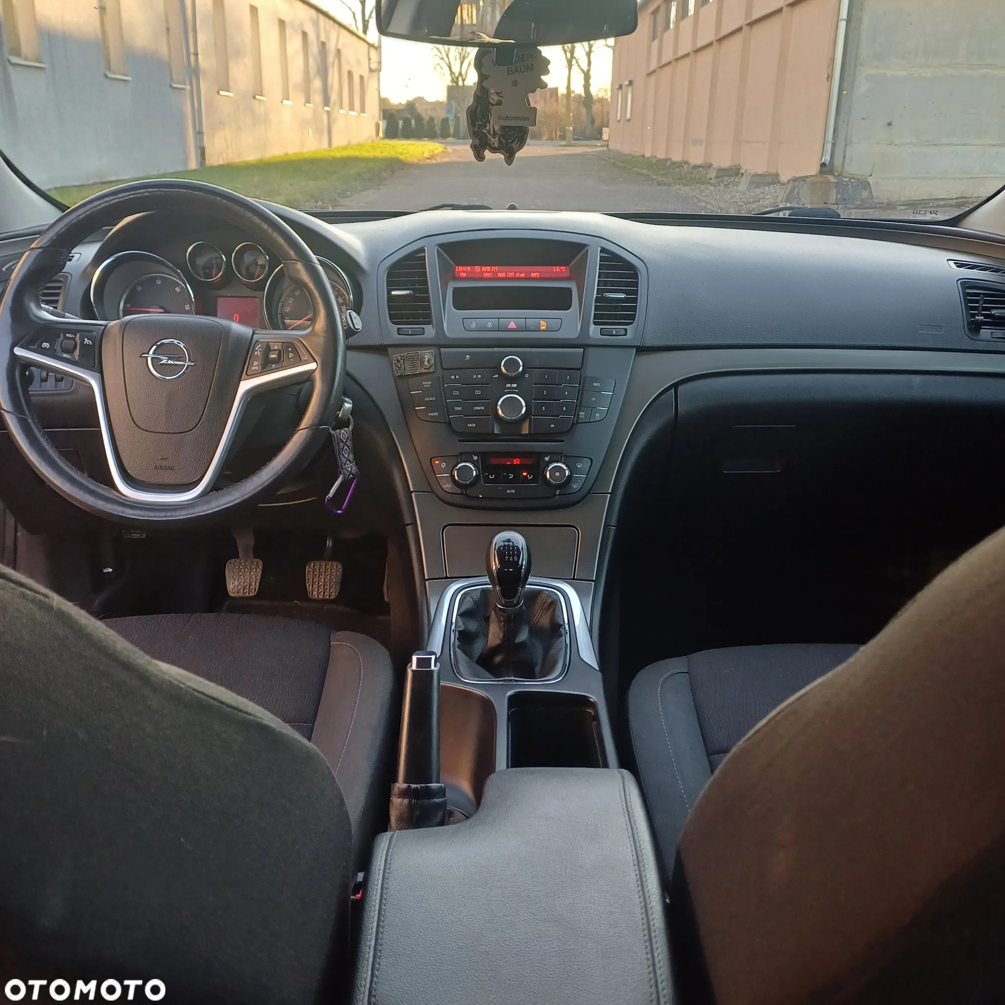 Opel Insignia 2.0 CDTI Design Edition - 26