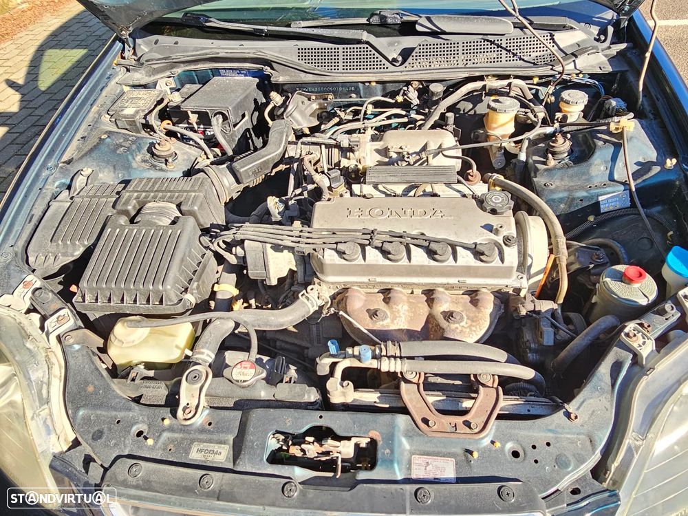 Honda Civic 1.5i LS - 14