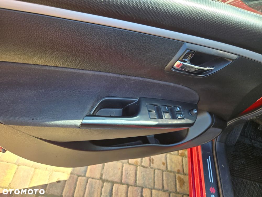 Suzuki Swift 1.2 4x4 Club - 11