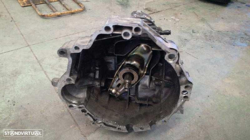 CAIXA DE VELOCIDADES AUDI A4 BERLINA 8E - 1