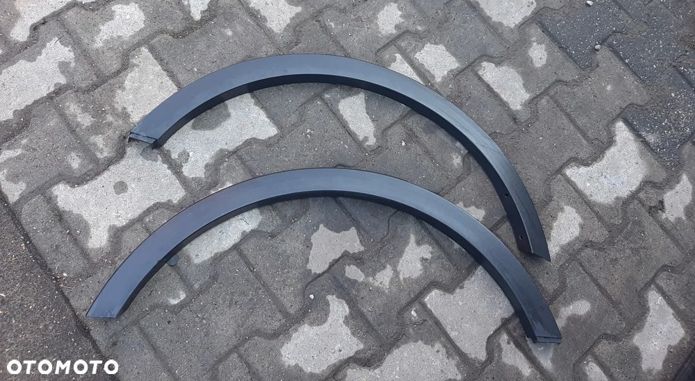 Listwa błotnika tył FORD KUGA II prawa lub lewa - 1