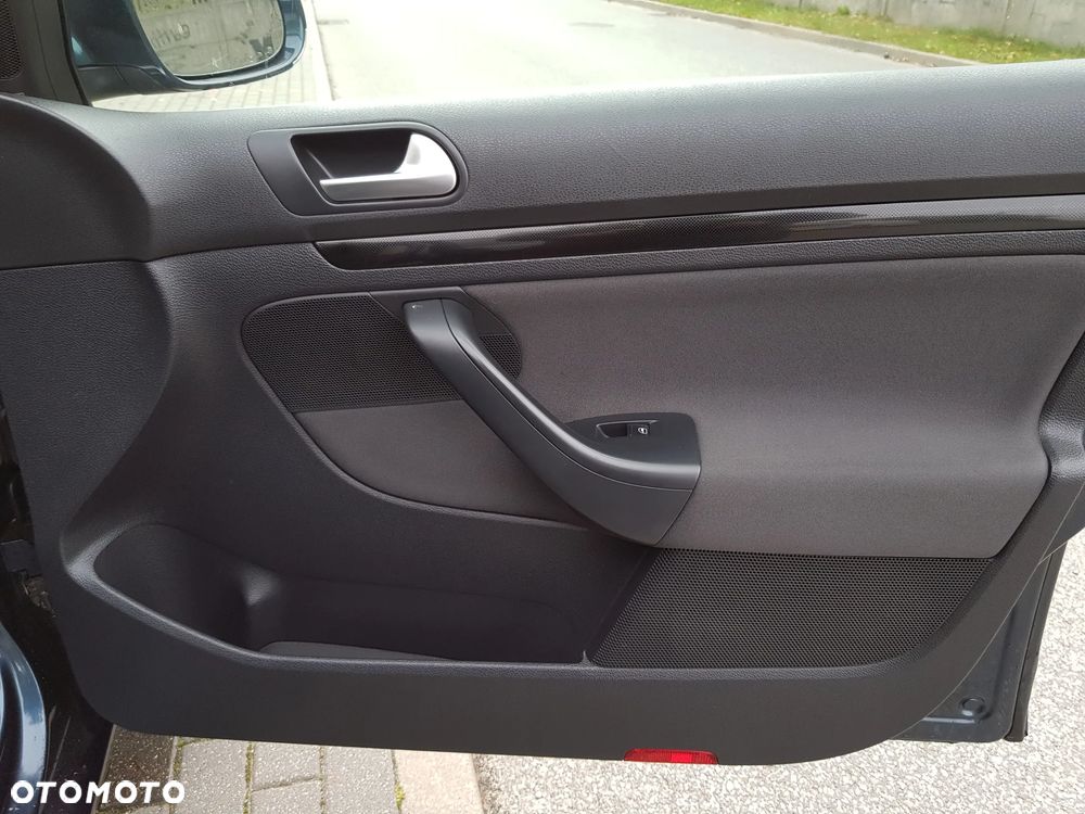 Volkswagen Golf 1.6 TDI 4Motion BlueMotion Technology Comfortline - 14