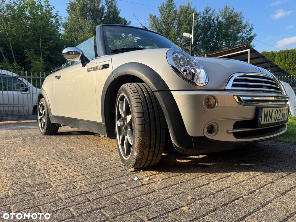 MINI Cooper Standard - 13