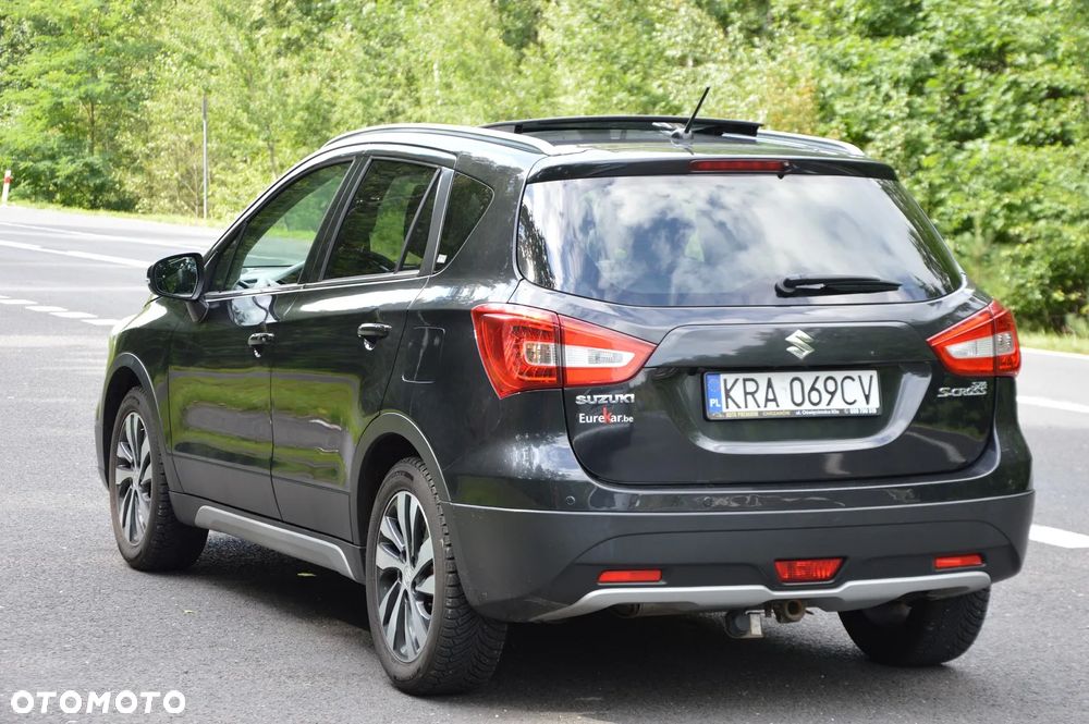 Suzuki SX4 S-Cross 1.4 T Premium - 2