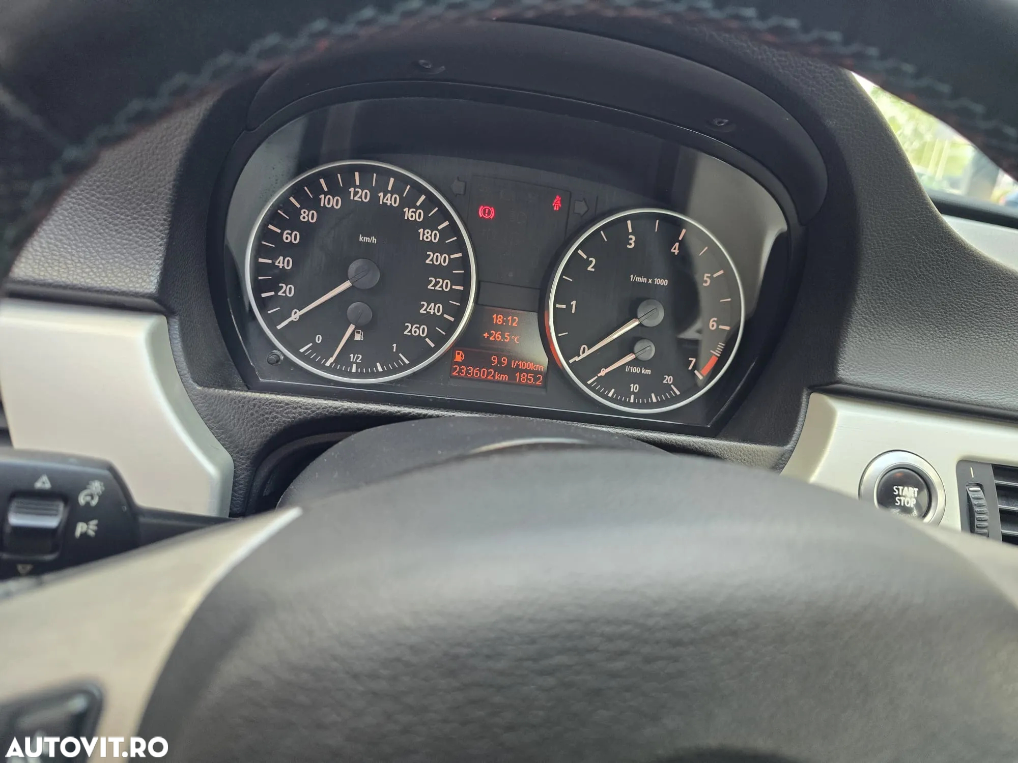 BMW Seria 3 318i Touring - 7