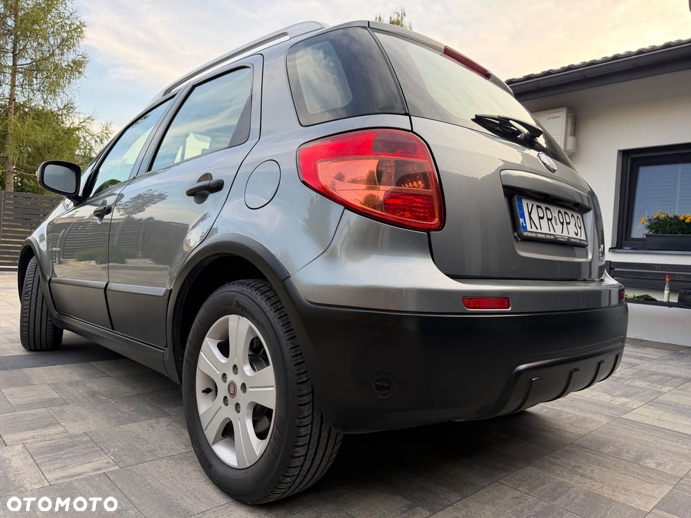 Fiat Sedici 1.6 16V 4x2 Emotion - 6