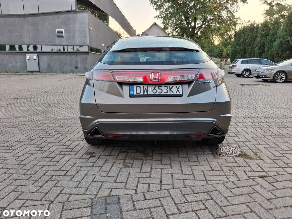 Honda Civic 1.8 Sport - 9