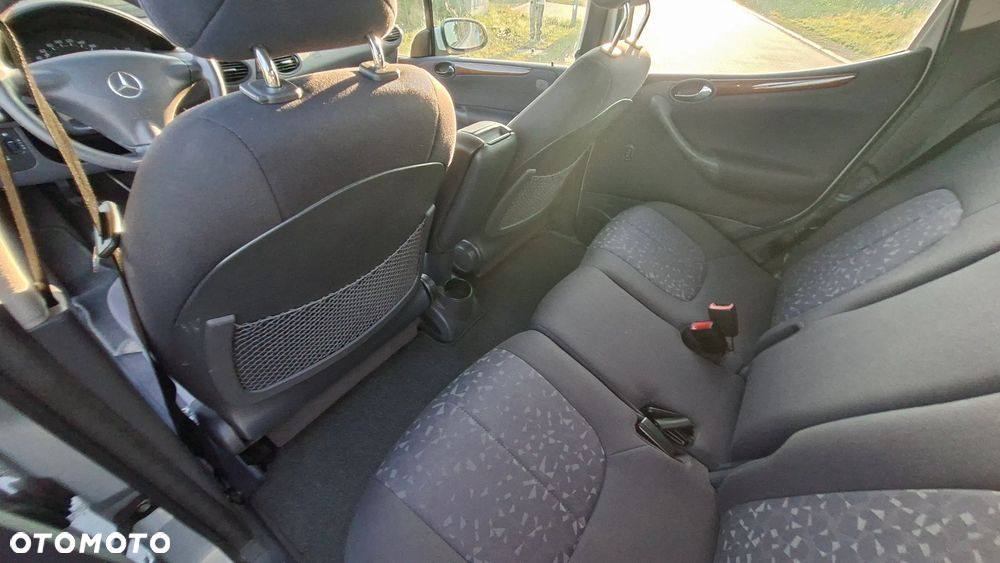 Mercedes-Benz Klasa A 160 Elegance Piccadilly - 23