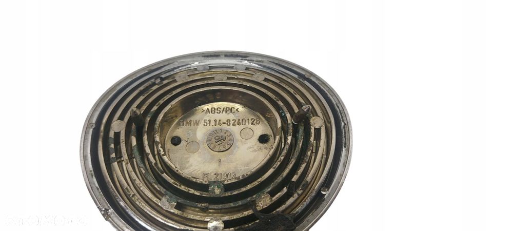 Bmw E46 Touring Kombi Znaczek Emblemat Tył 8240128 - 4