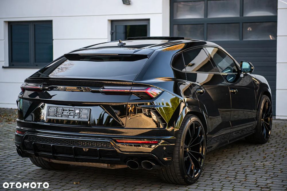 Lamborghini Urus Standard - 7