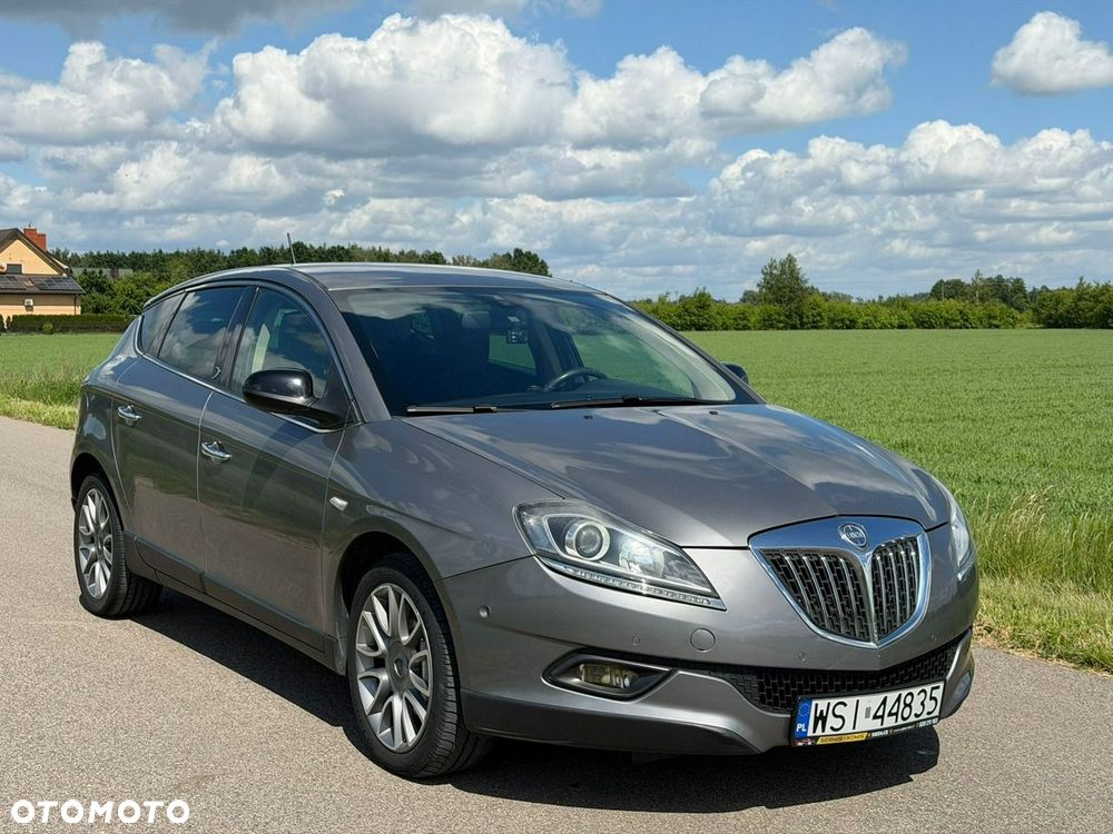 Lancia Delta 1.8 T-Jet Oro Sportronic - 10