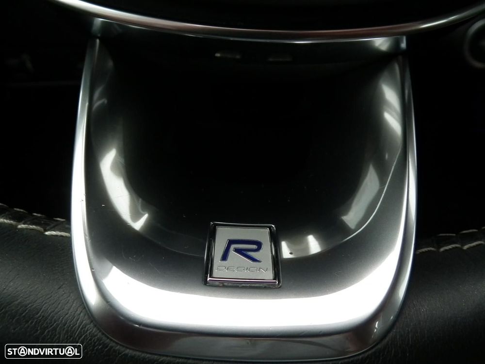 Volvo XC 40 2.0 D3 R-Design - 30