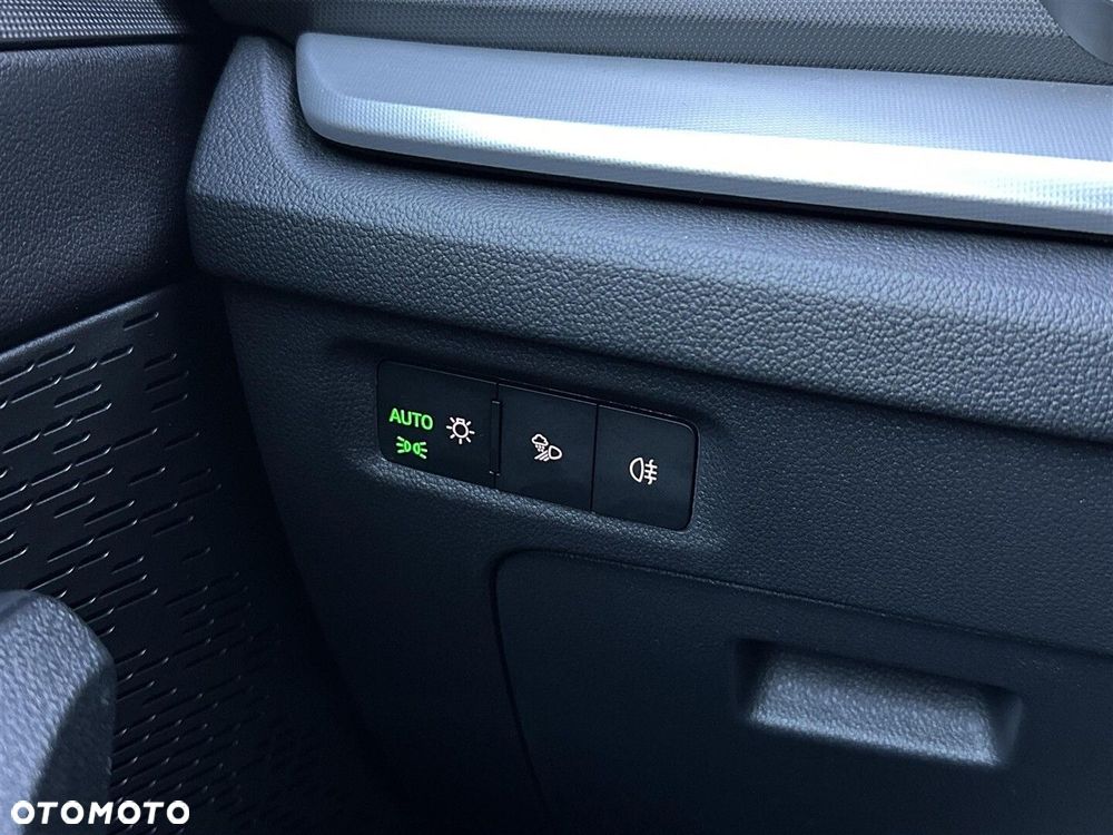 Skoda Octavia 1.5 TSI Selection - 20