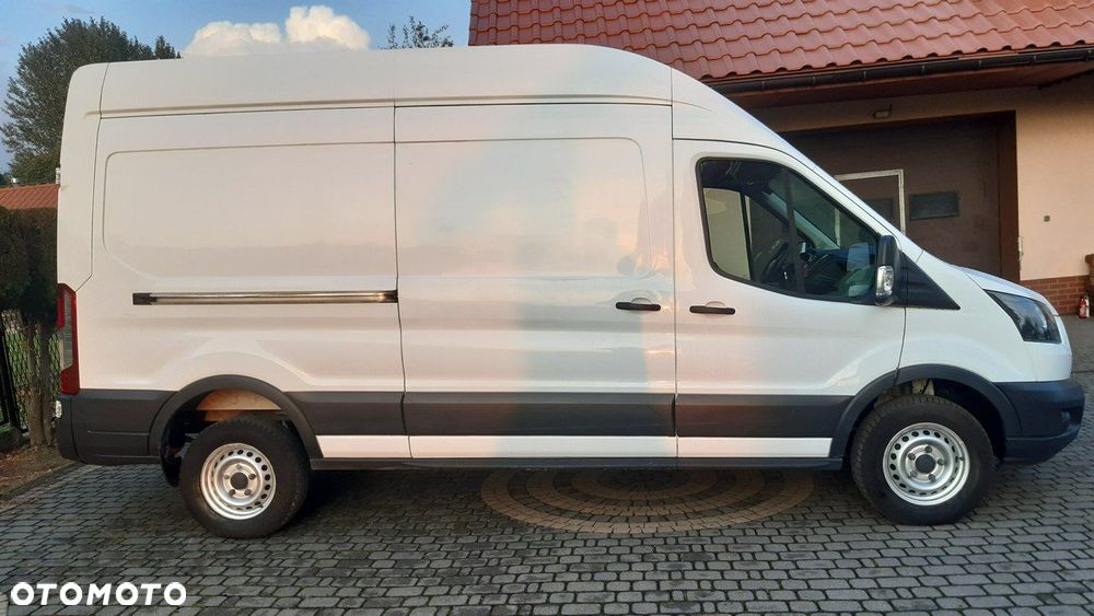 Ford Transit - 22