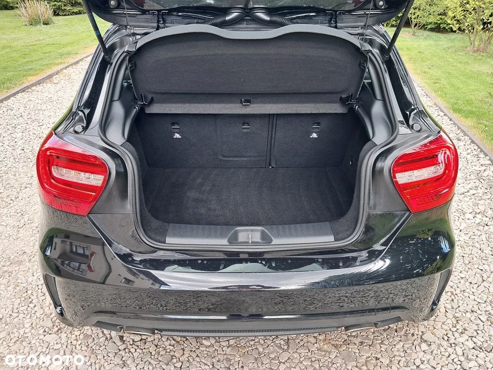 Mercedes-Benz Klasa A 180 (BlueEFFICIENCY) AMG Sport - 34