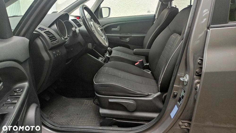 Kia Venga 1.4 L - 18