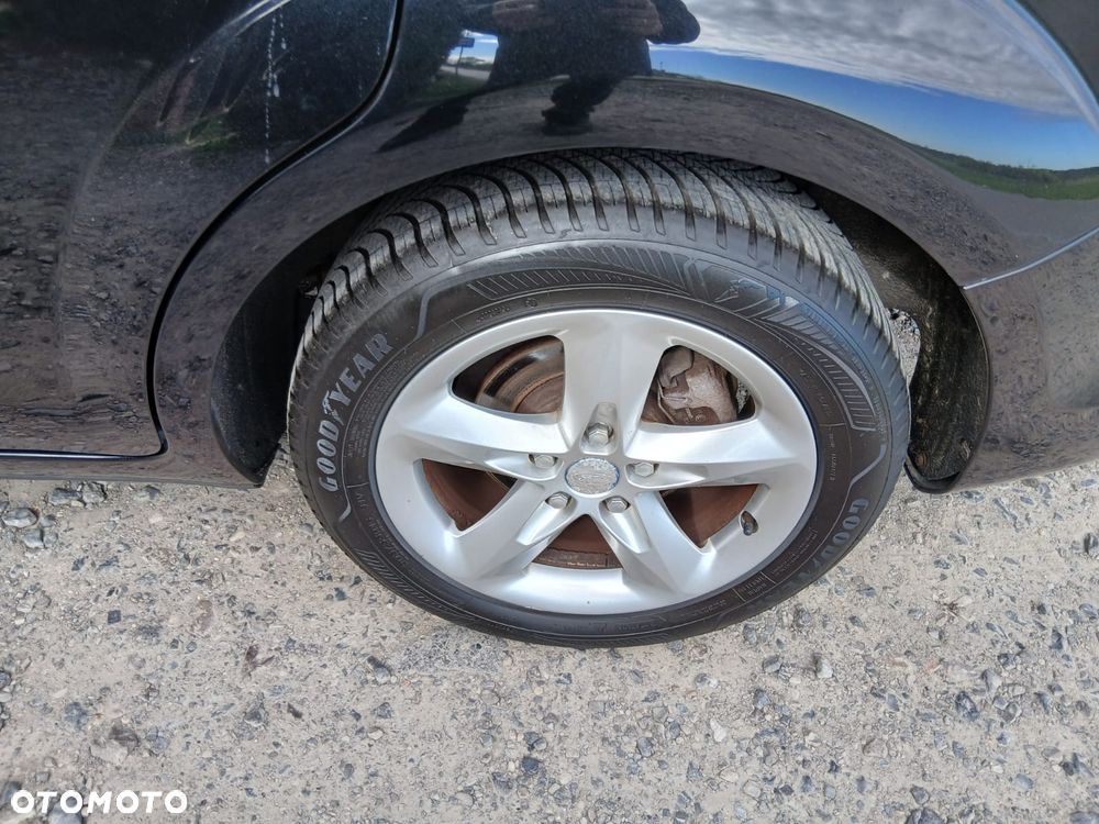 Ford Focus 1.6 16V Ambiente - 37