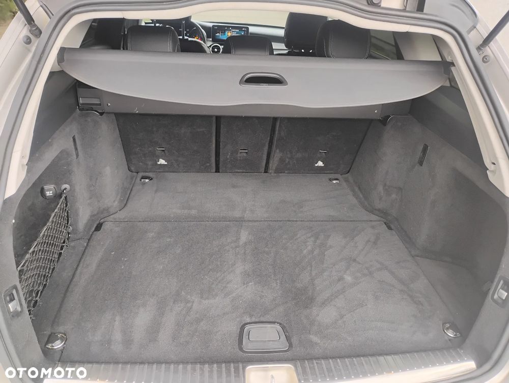 Mercedes-Benz Klasa C 220 d 4Matic 9G-TRONIC Avantgarde - 23