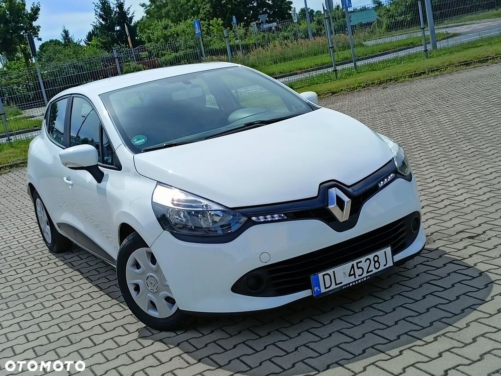 Renault Clio 1.2 16V 75 Life - 1