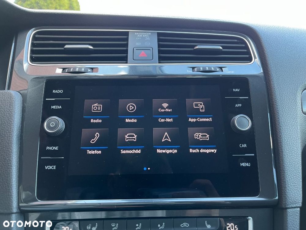 Volkswagen Golf Variant 2.0 TDI SCR Highline - 22