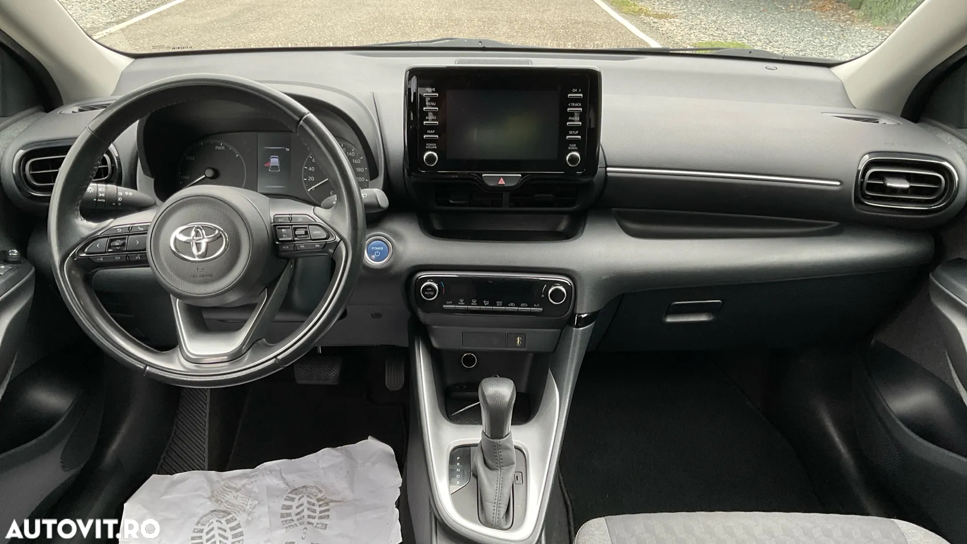 Toyota Yaris 1.5 VVT-i HSD Active - 14