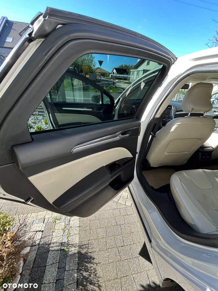 Ford Mondeo 2.0 T Titanium MPS6 - 12