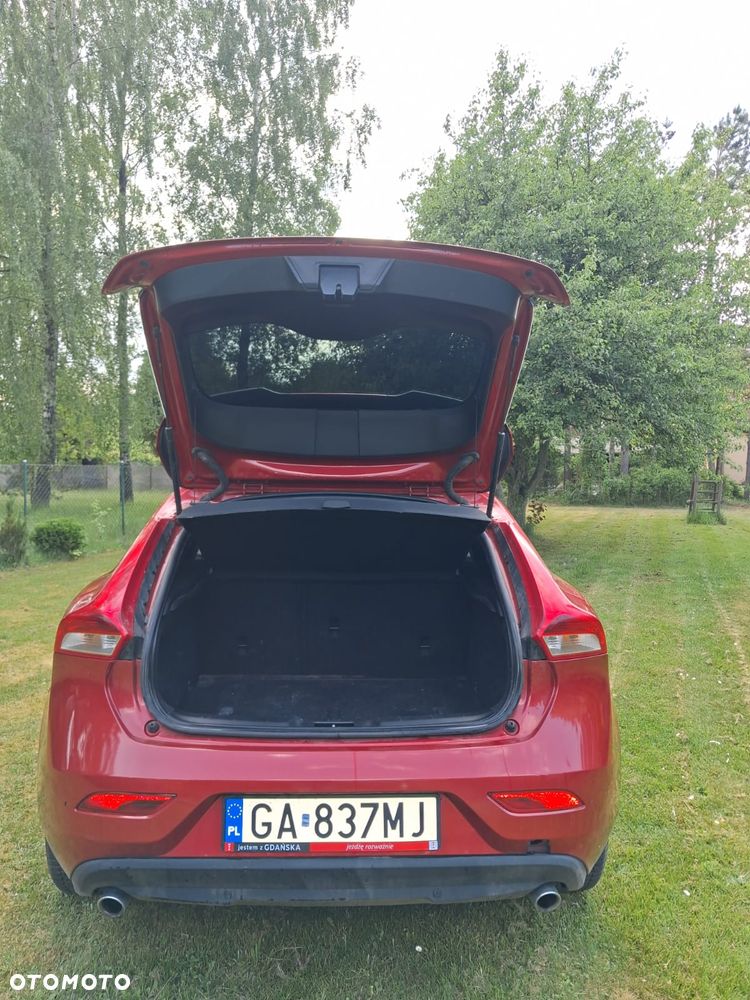 Volvo V40 D2 Geartronic Momentum - 8