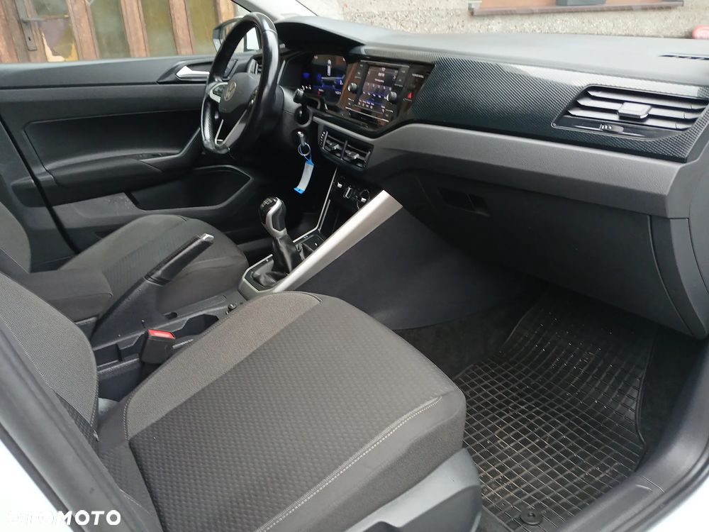 Volkswagen Polo 1.0 TSI Special Edition - 13