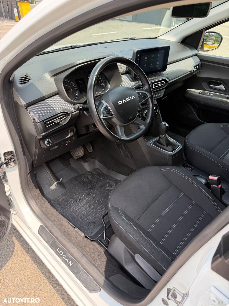 Dacia Logan TCe 90 CVT Journey - 11
