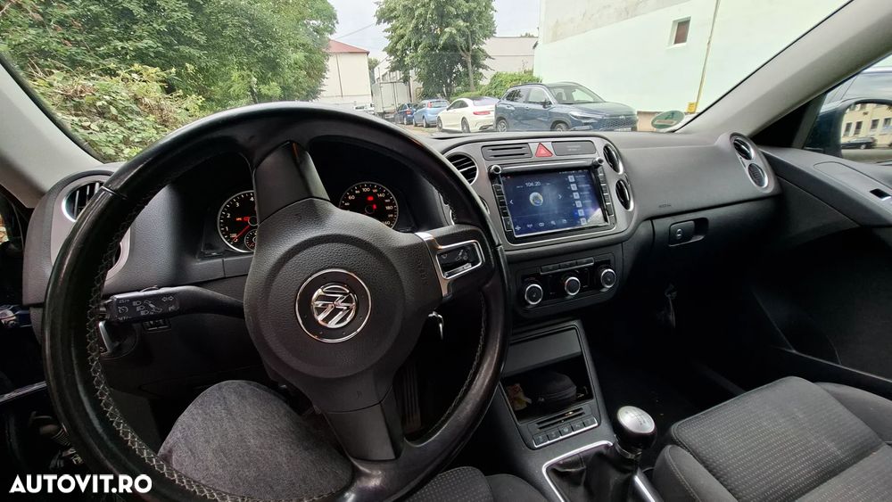 Volkswagen Tiguan - 6