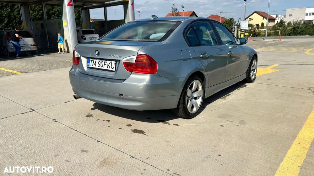 BMW Seria 3 ver-320-cd-aut- - 4