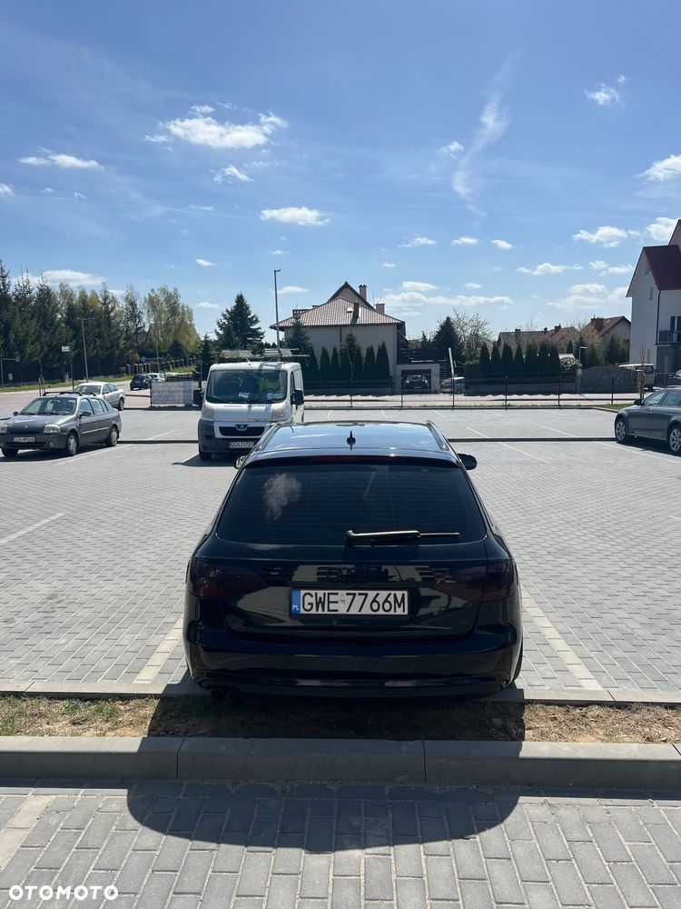 Audi A4 Avant 2.0 TDI - 5