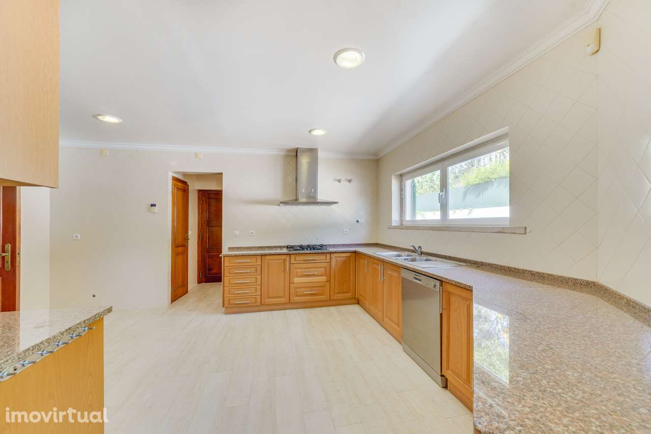 Moradia Térrea de Prestígio em Murches – Refúgio Privado - Grande imagem: 5/49