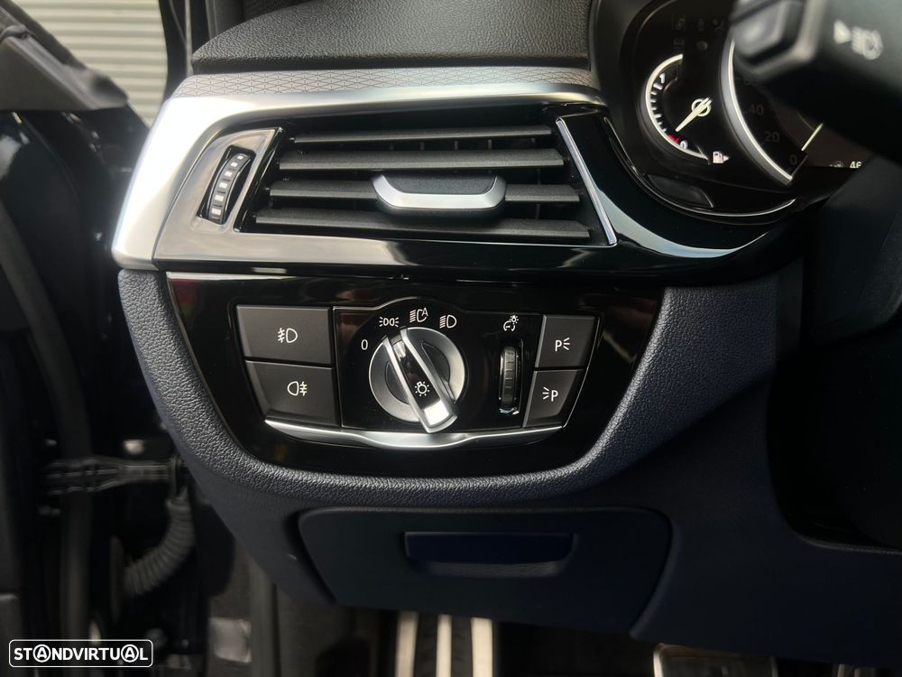 BMW 530 e iPerformance Pack M - 19