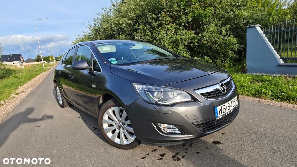 Opel Astra 1.4 T Enjoy - 1
