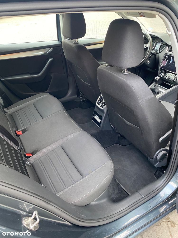 Skoda Octavia 1.4 TSI Ambition - 15