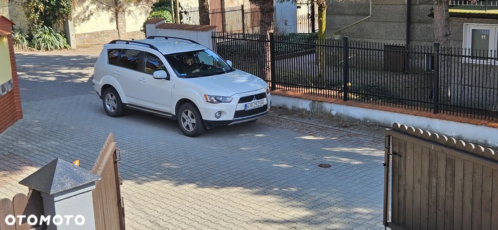 Mitsubishi Outlander 2.0 Invite 2WD EU5 - 7