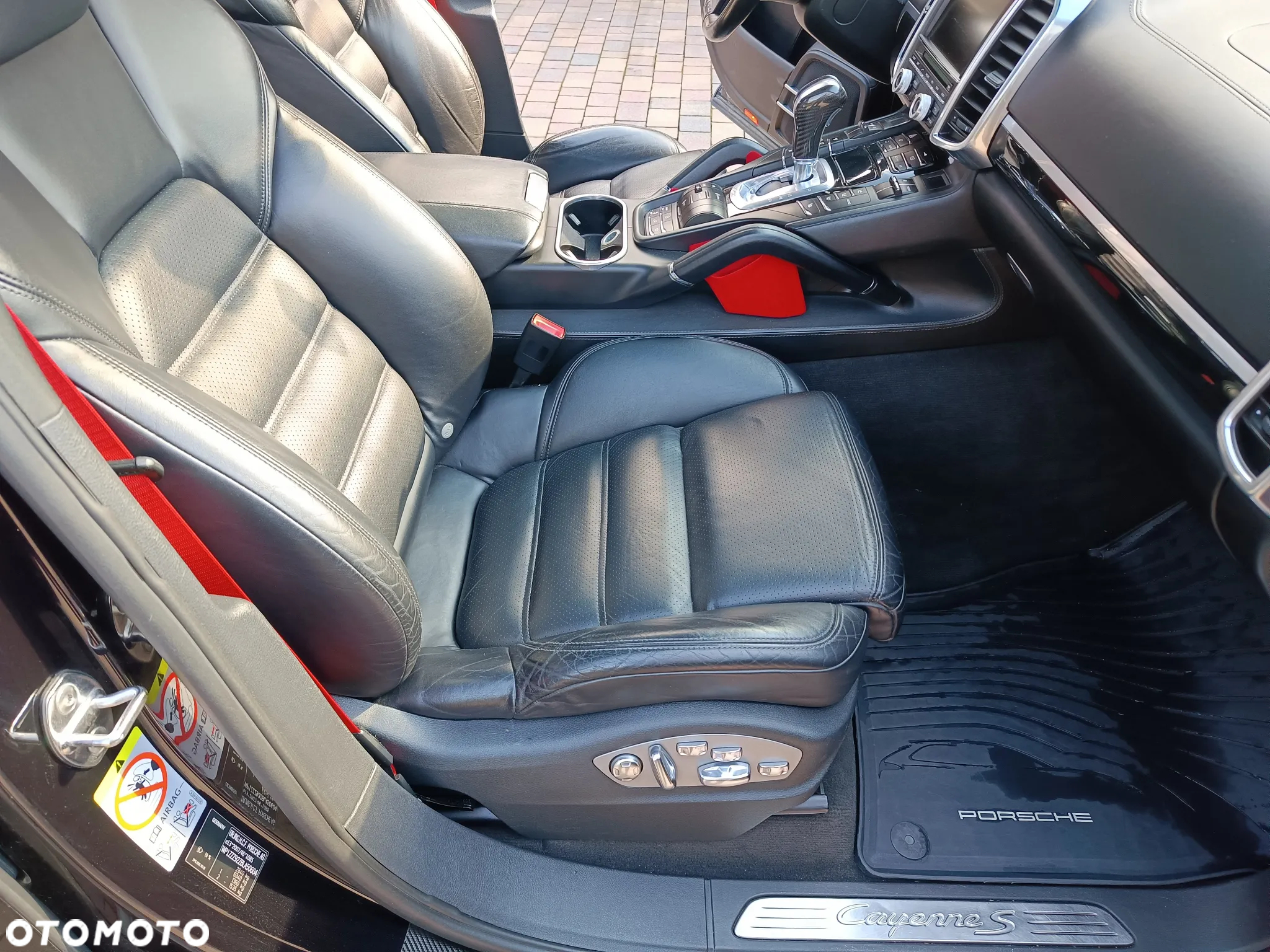 Porsche Cayenne S - 15