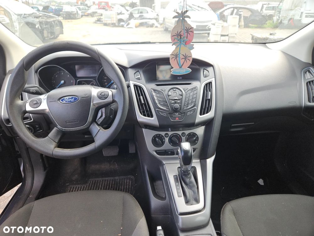 Ford Focus Mk3 2,0 TDCI 85kW 115KM 2012r lak. EB TYDA kombi - 7