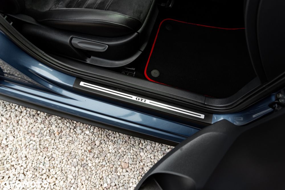 Volkswagen Polo 1.8 TSI (Blue Motion Technology) DSG GTI - 27