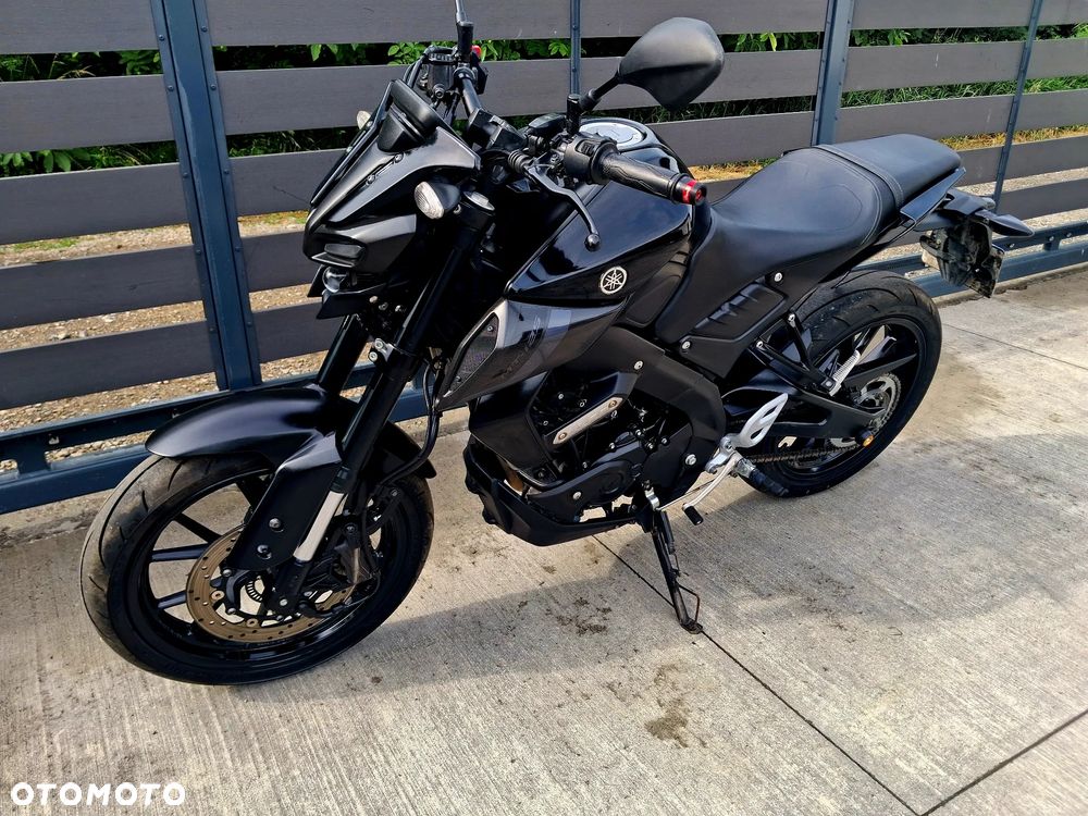 Yamaha MT - 3