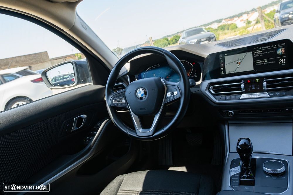 BMW 318 d Auto - 19