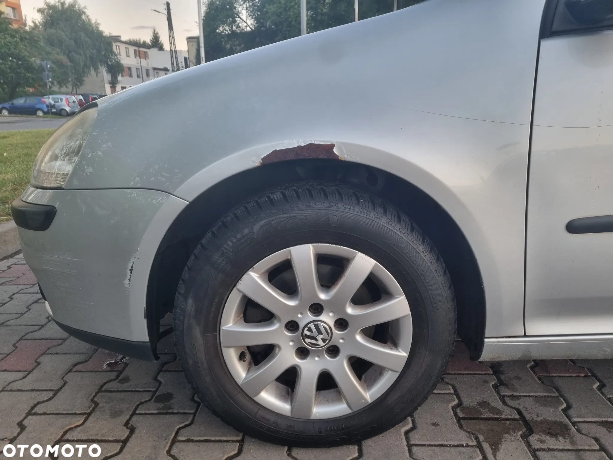 Volkswagen Golf V 2.0 SDI Comfortline - 4
